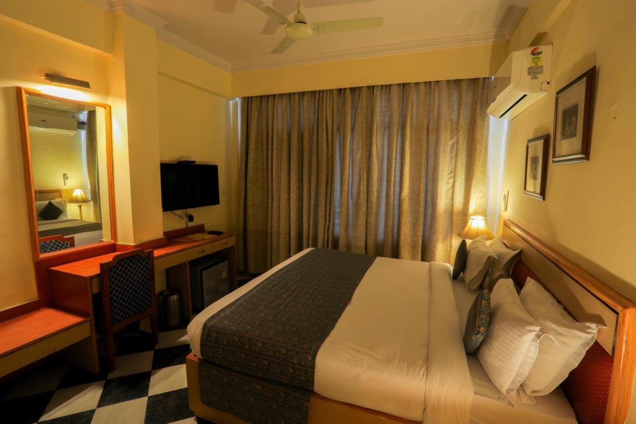 Classic Residency Haridwar Bagian luar foto